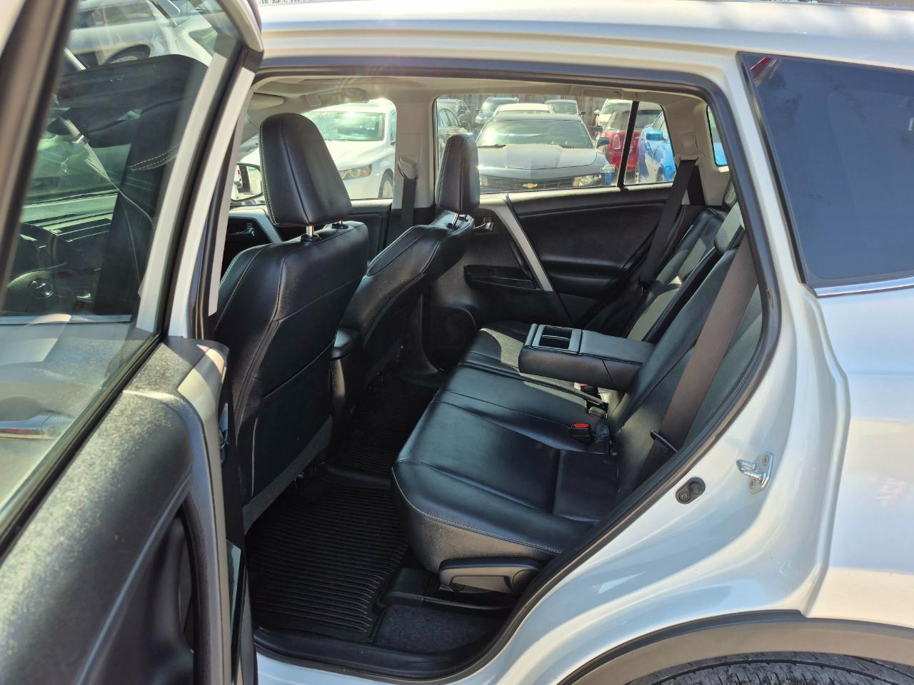 Toyota RAV4 Limited AWD 2016