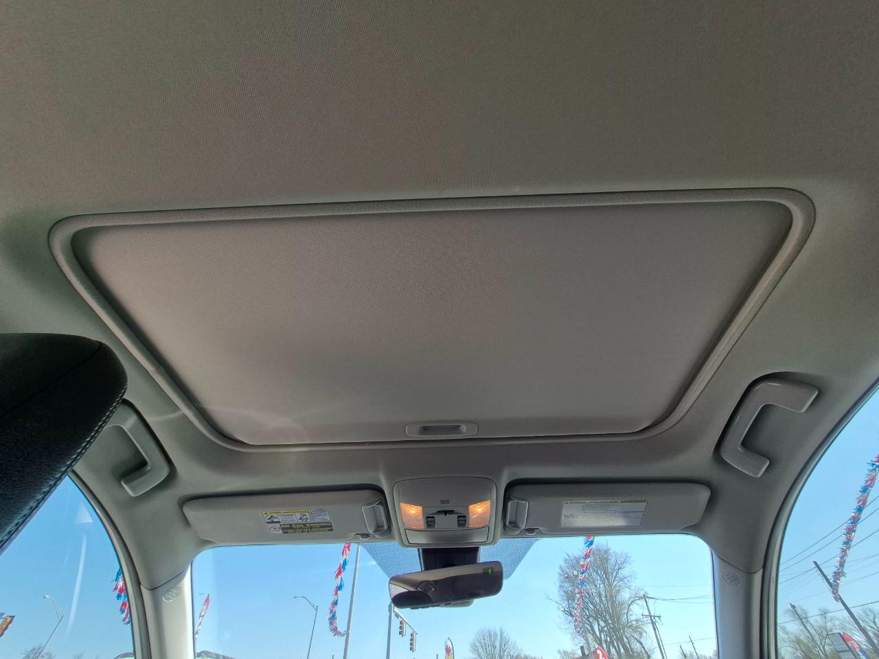 Toyota RAV4 Limited AWD 2016