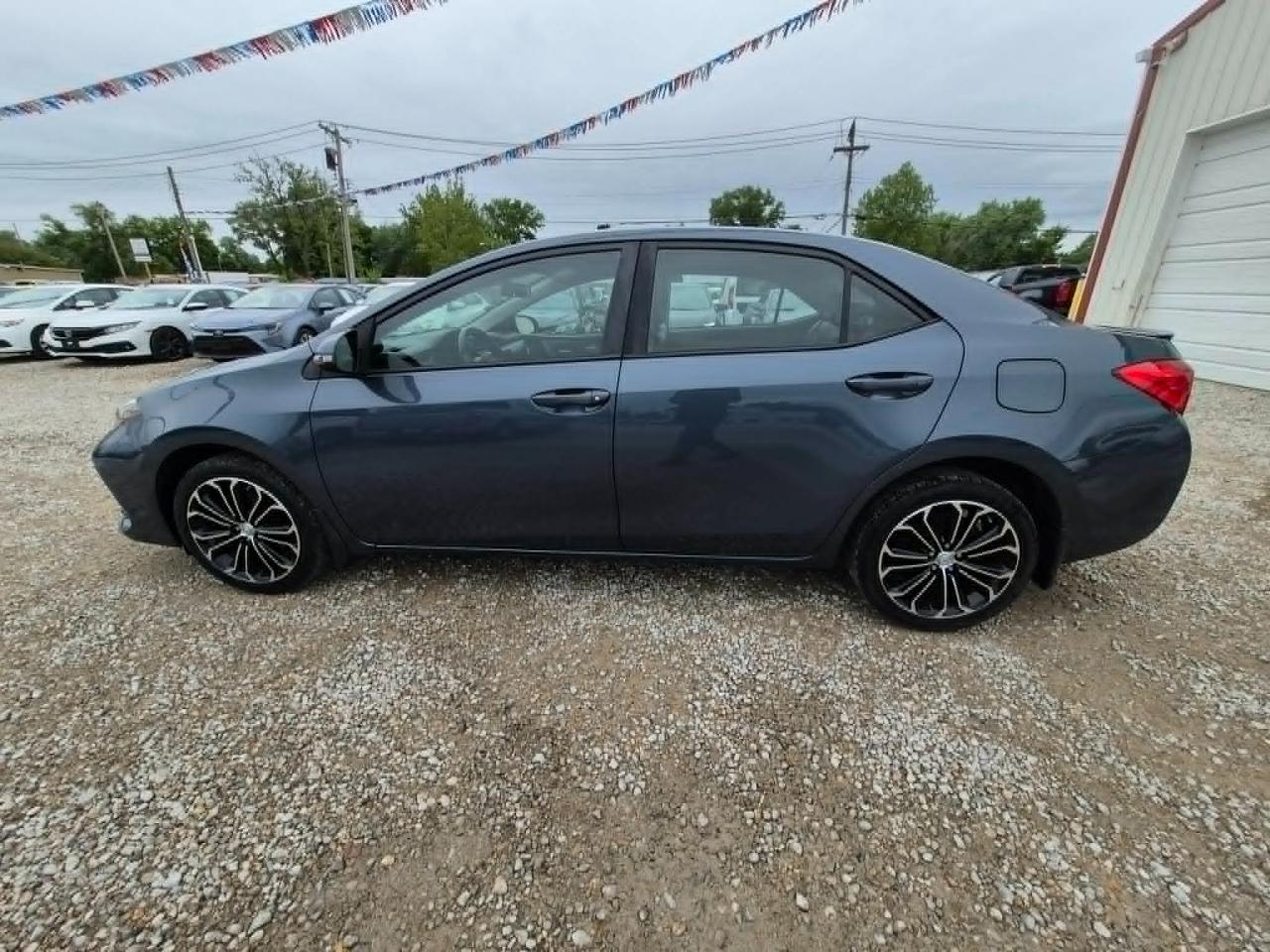 Toyota Corolla LE CVT 2017
