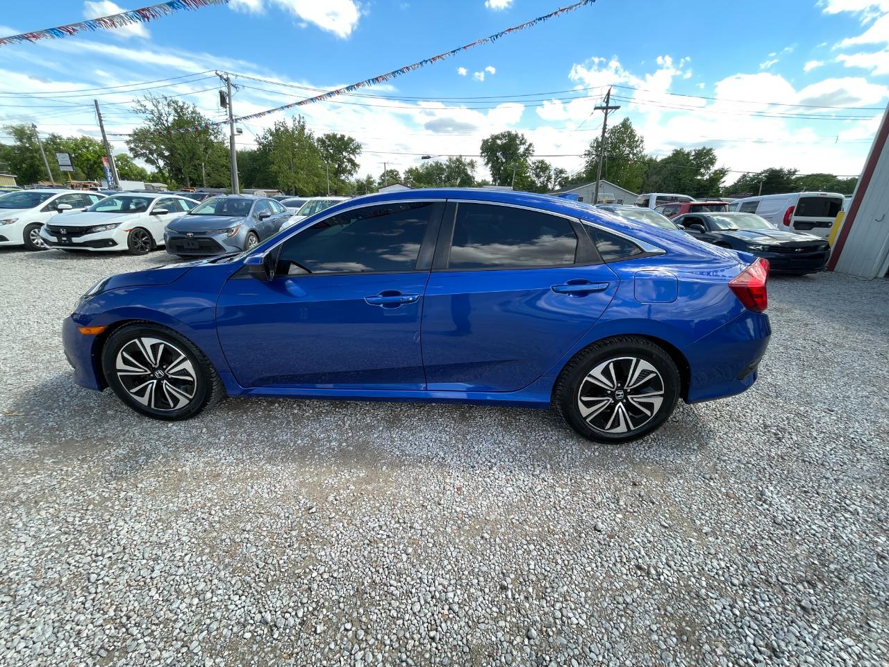 Honda Civic EX-T Sedan CVT 2016