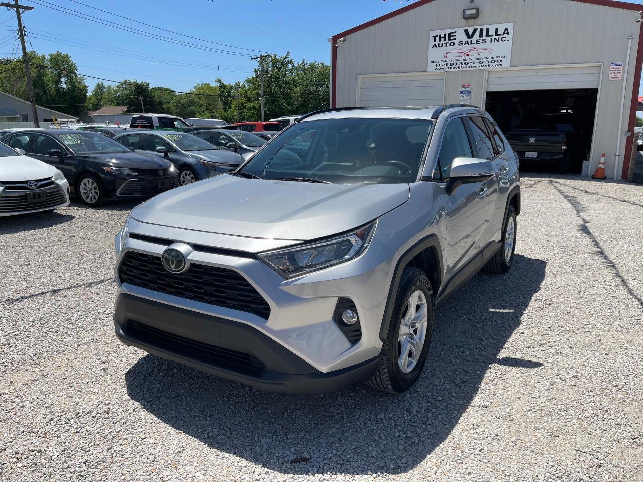 Toyota RAV4 XLE AWD 2019