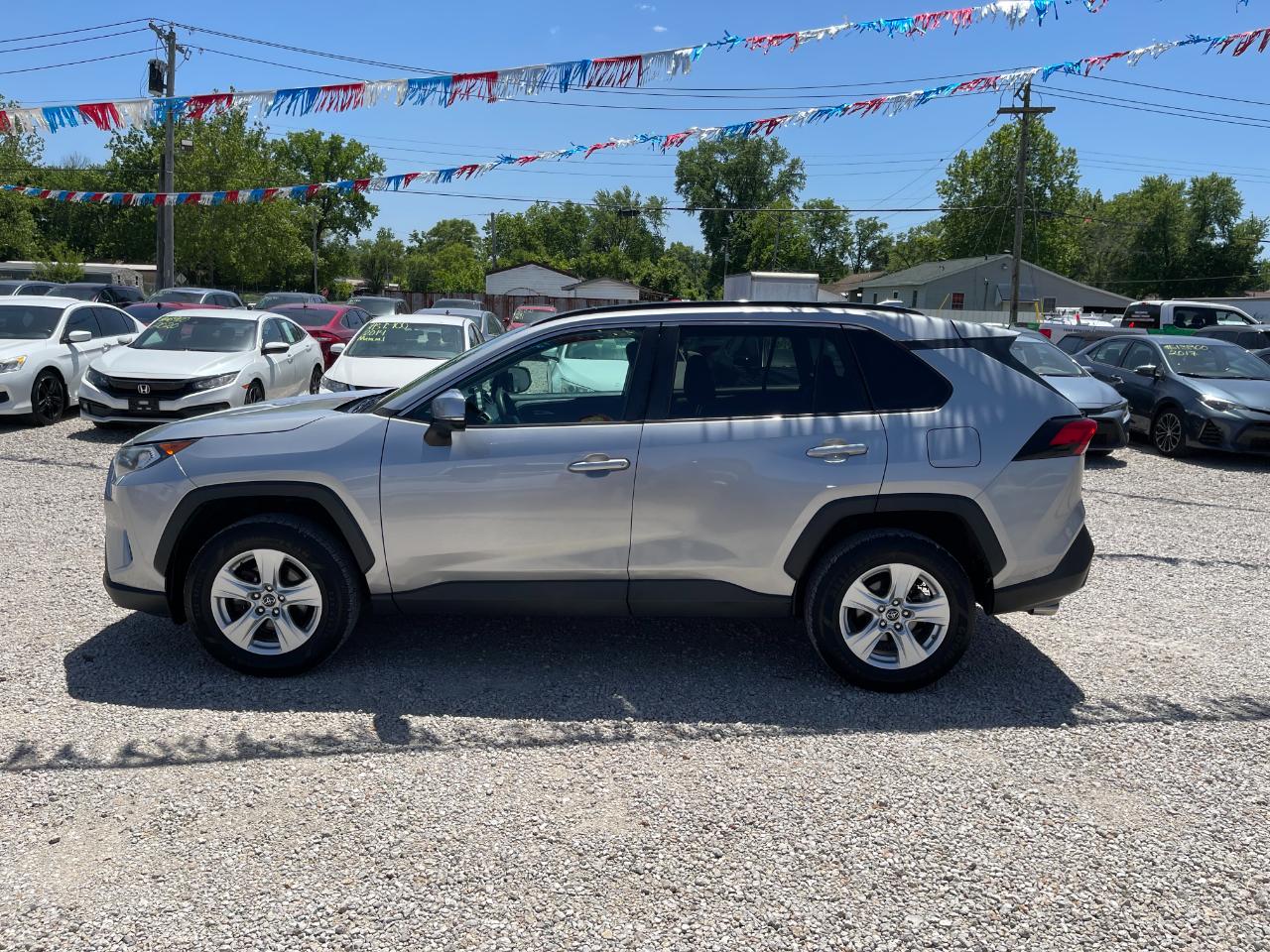 Toyota RAV4 XLE AWD 2019