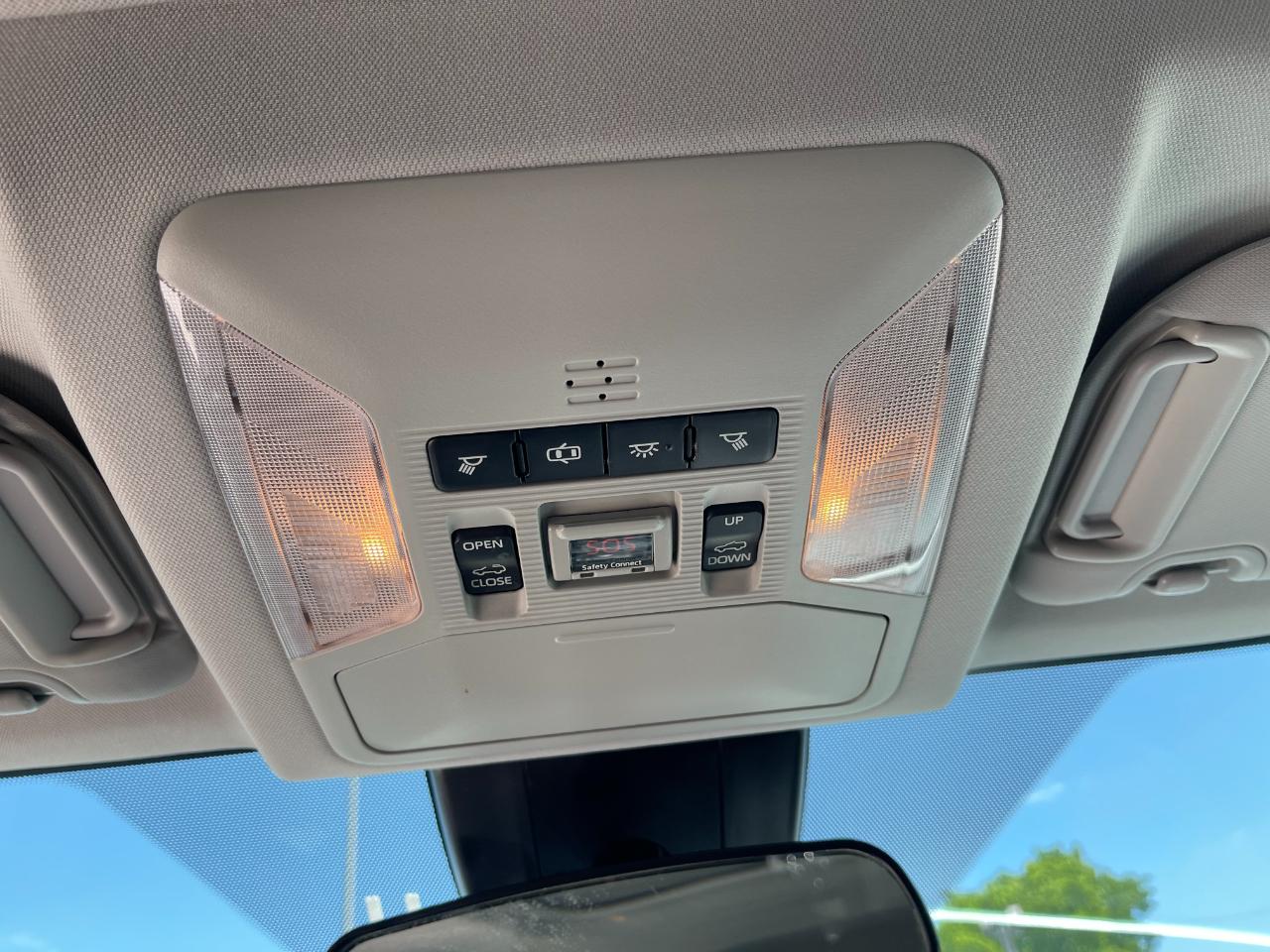 Toyota RAV4 XLE AWD 2019