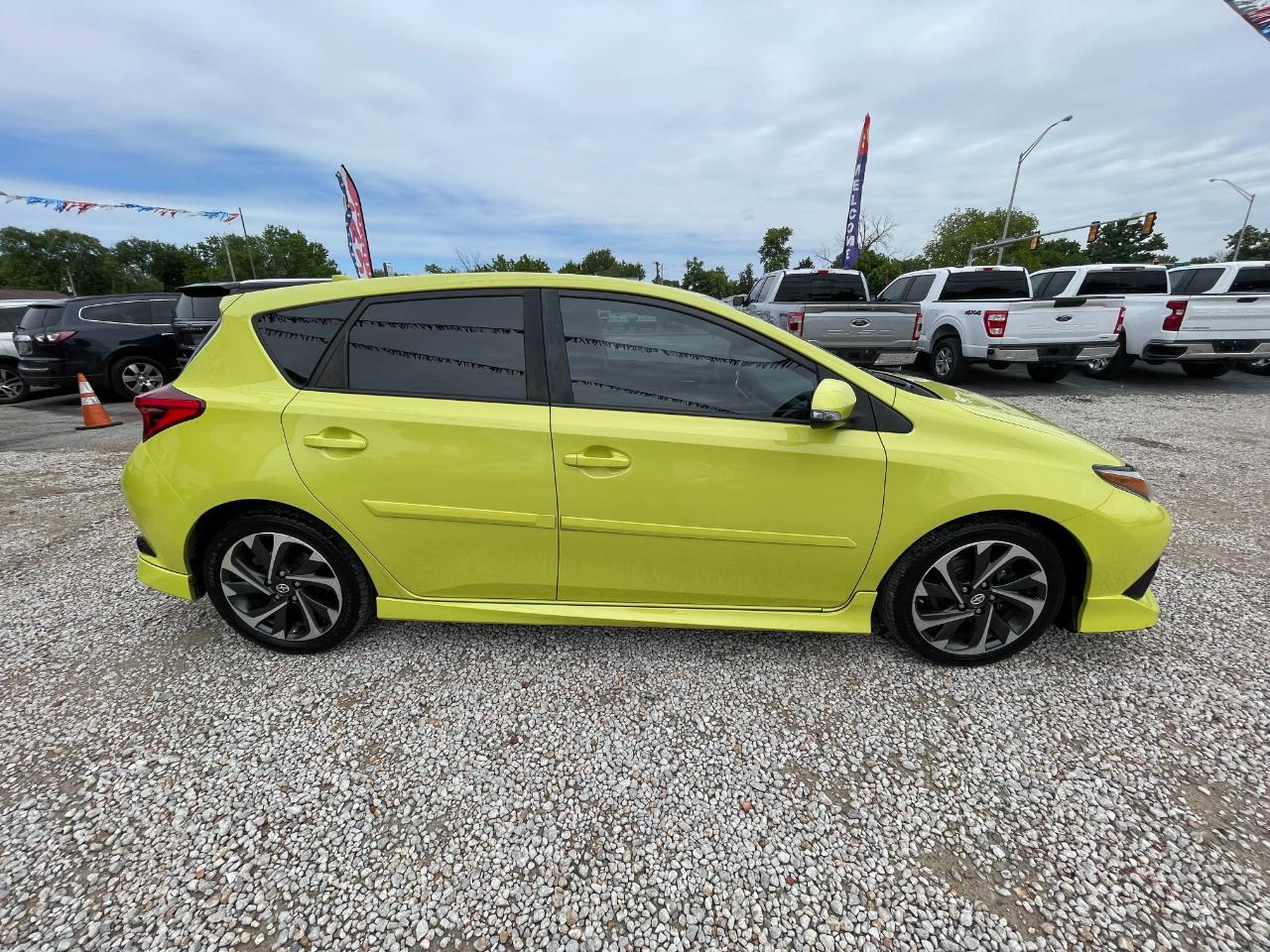 Scion iM 6M 2016