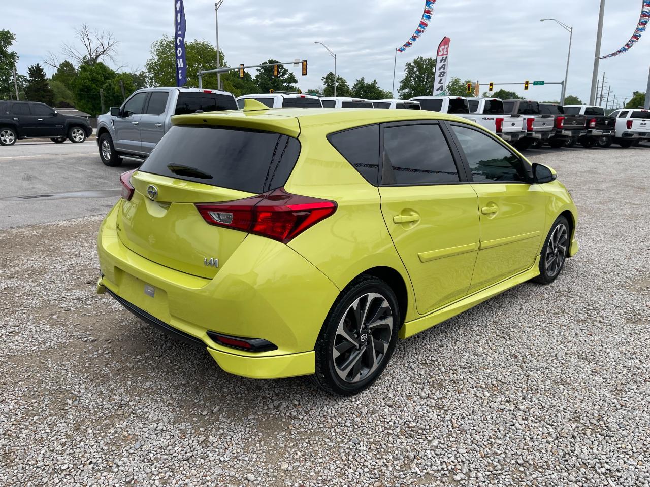 Scion iM 6M 2016