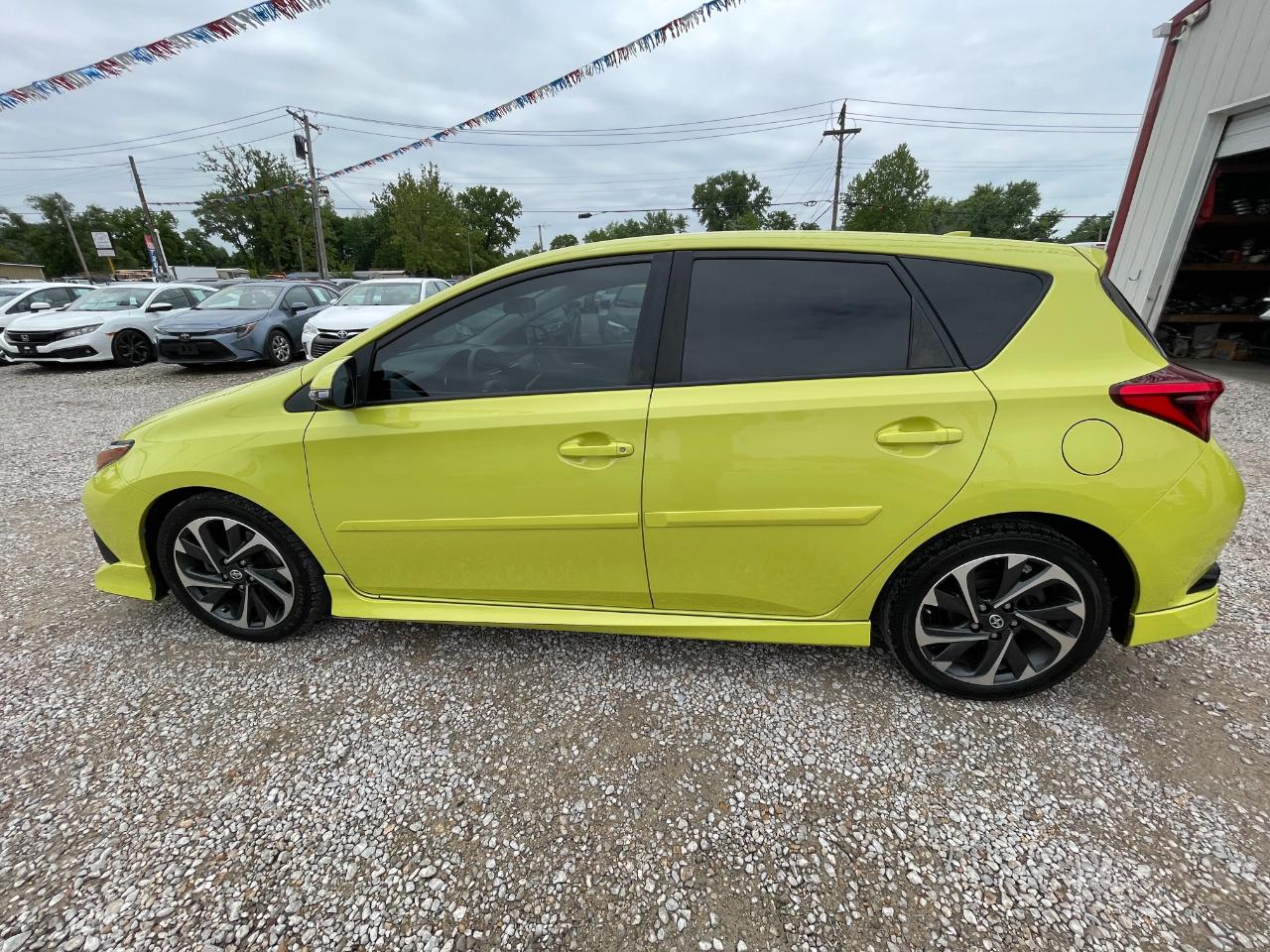 Scion iM 6M 2016