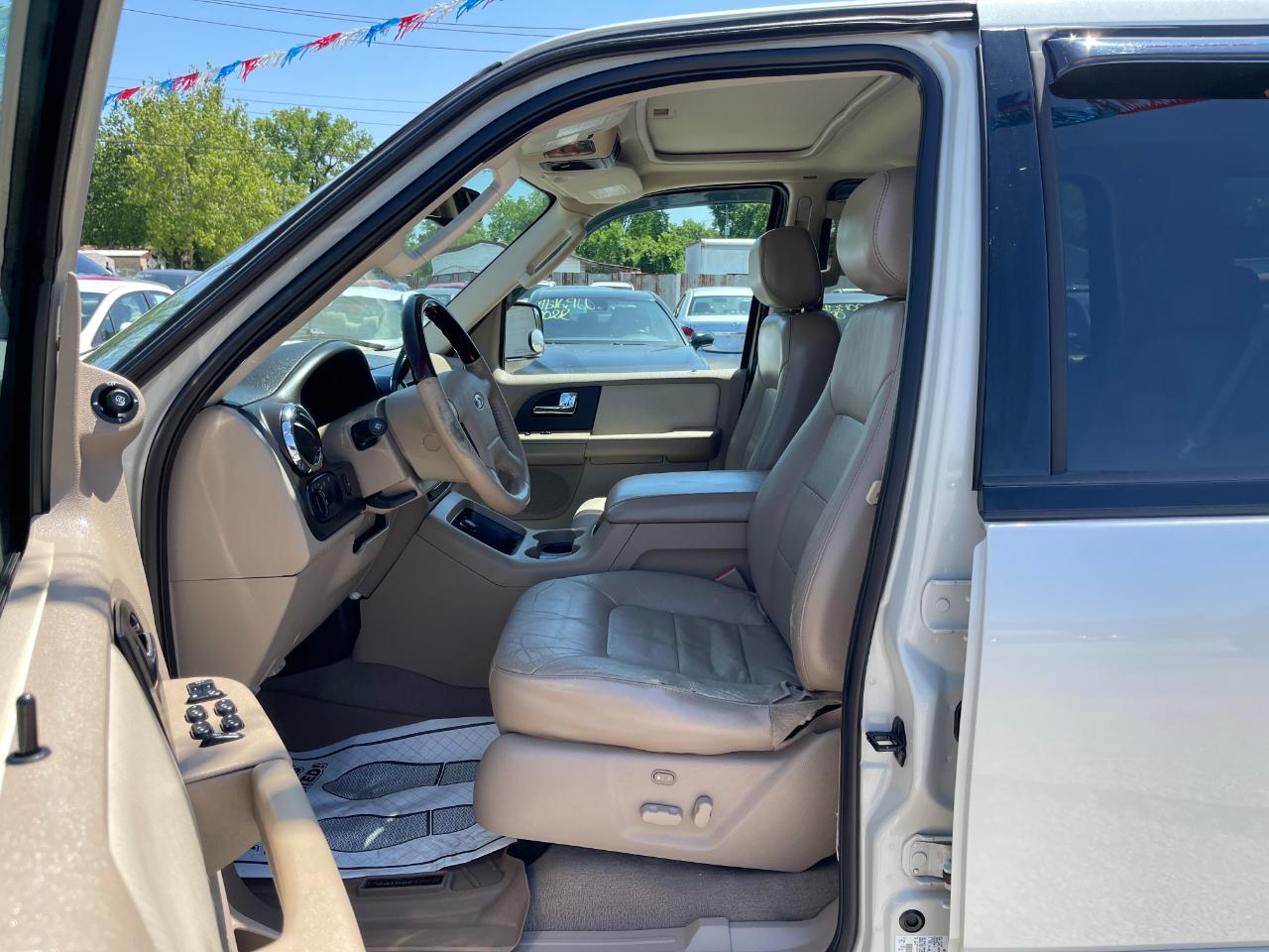 Ford Expedition Limited 4WD 2005
