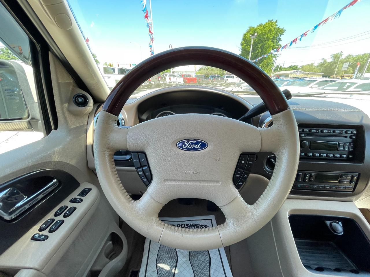 Ford Expedition Limited 4WD 2005