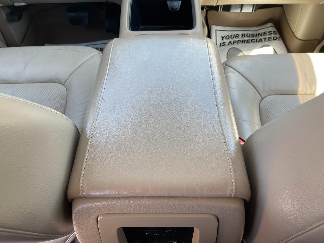 Ford Expedition Limited 4WD 2005