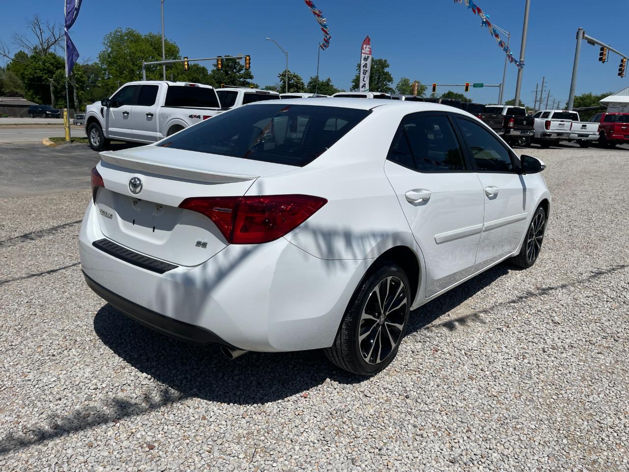 Toyota Corolla XLE CVT 2019
