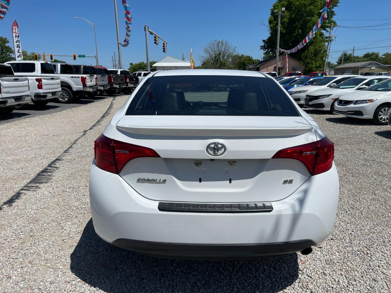 Toyota Corolla XLE CVT 2019