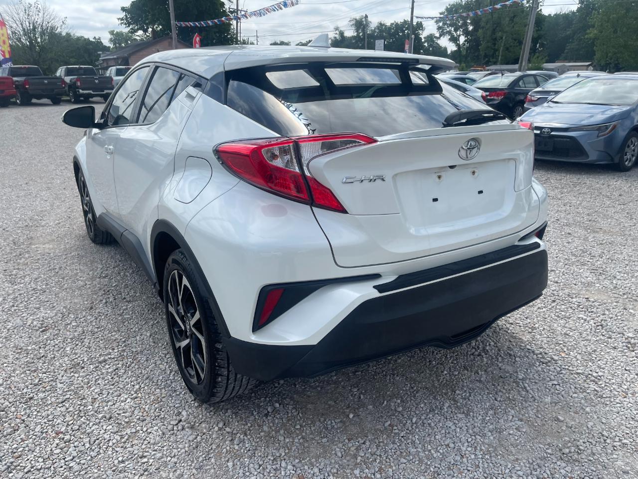 Toyota C-HR XLE 2018