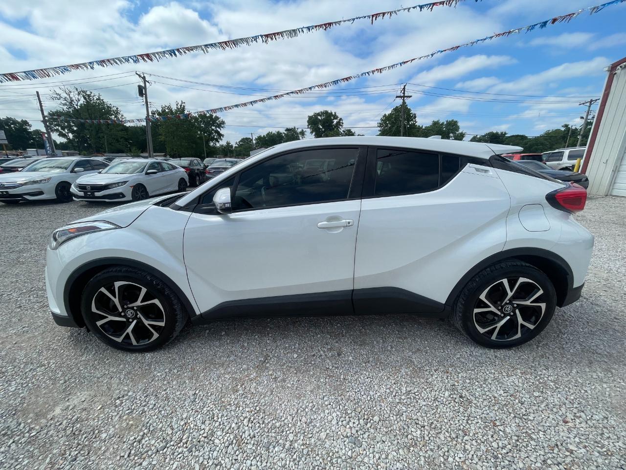 Toyota C-HR XLE 2018