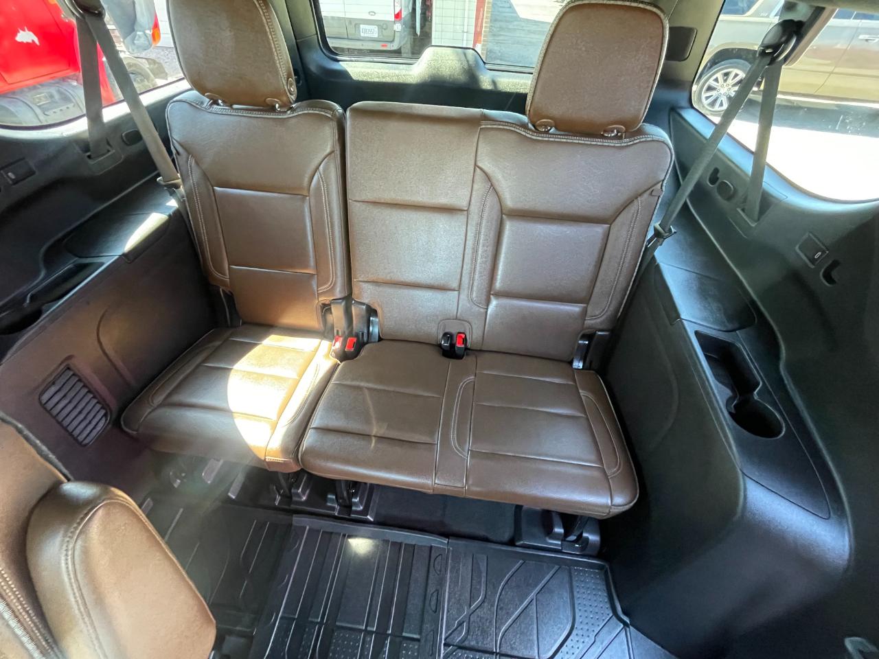 Chevrolet Suburban High Country 4WD 2021
