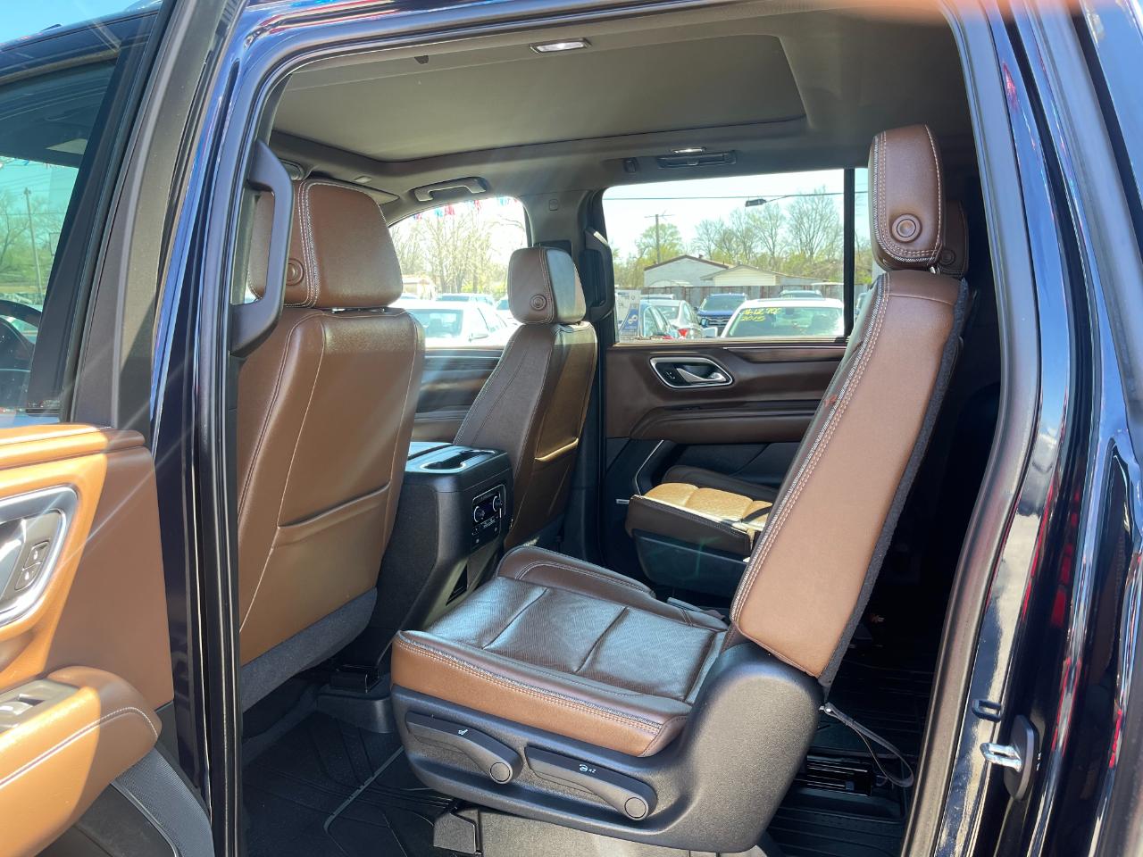Chevrolet Suburban High Country 4WD 2021