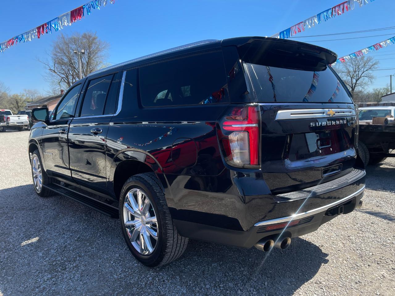 Chevrolet Suburban High Country 4WD 2021
