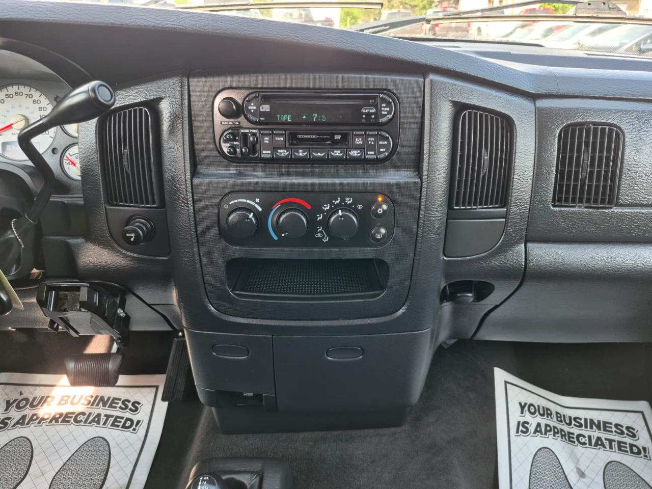 Dodge Ram 2500 ST Quad Cab Short Bed 4WD 2003