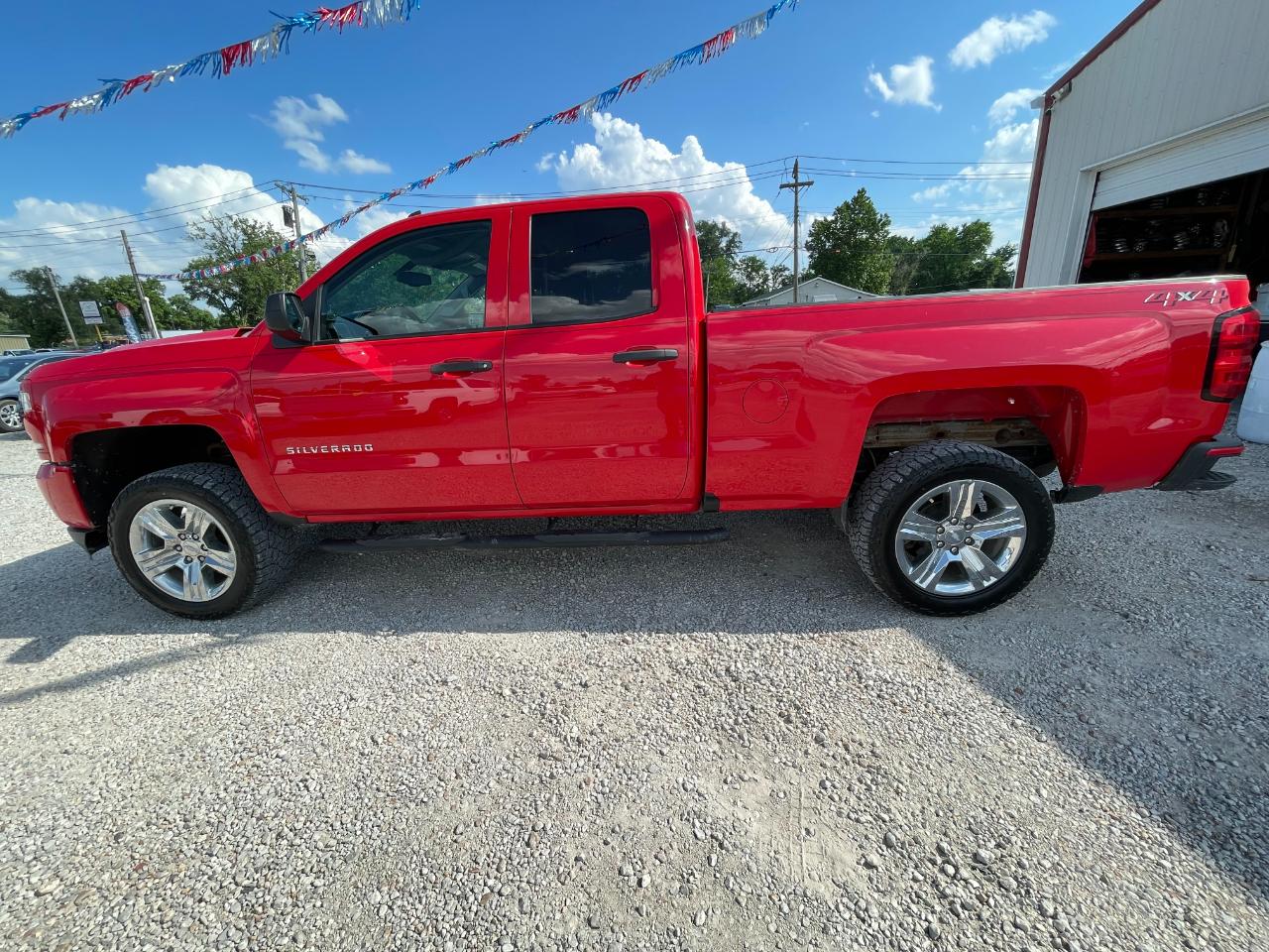 Chevrolet Silverado 1500 Custom Double Cab 4WD 2019