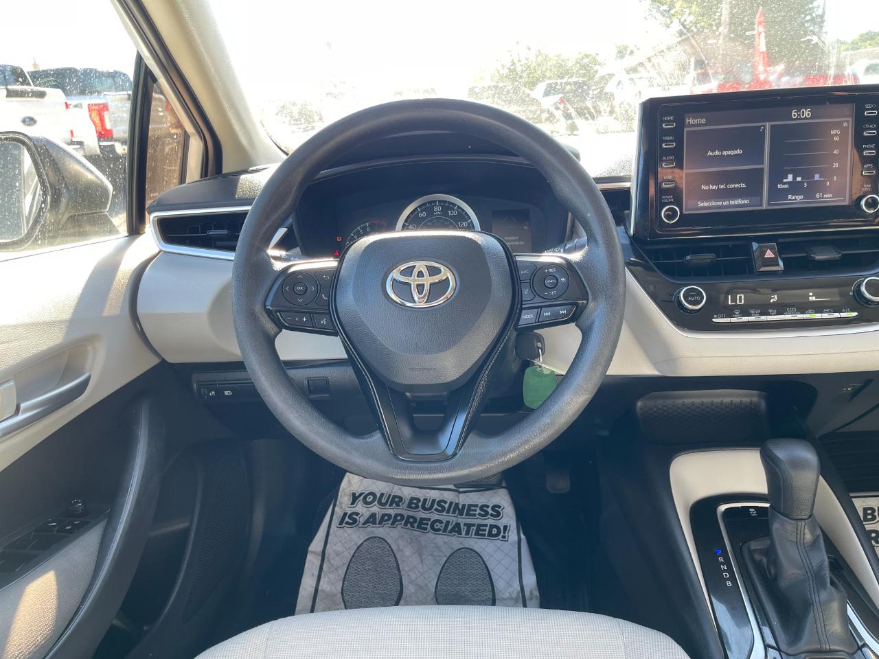 Toyota Corolla LE 2020