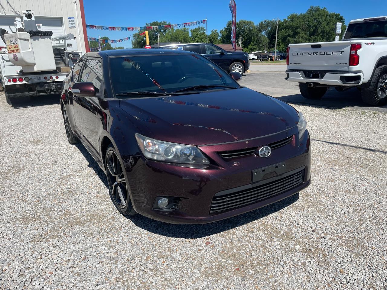 Scion tC Sports Coupe 6-Spd AT 2013