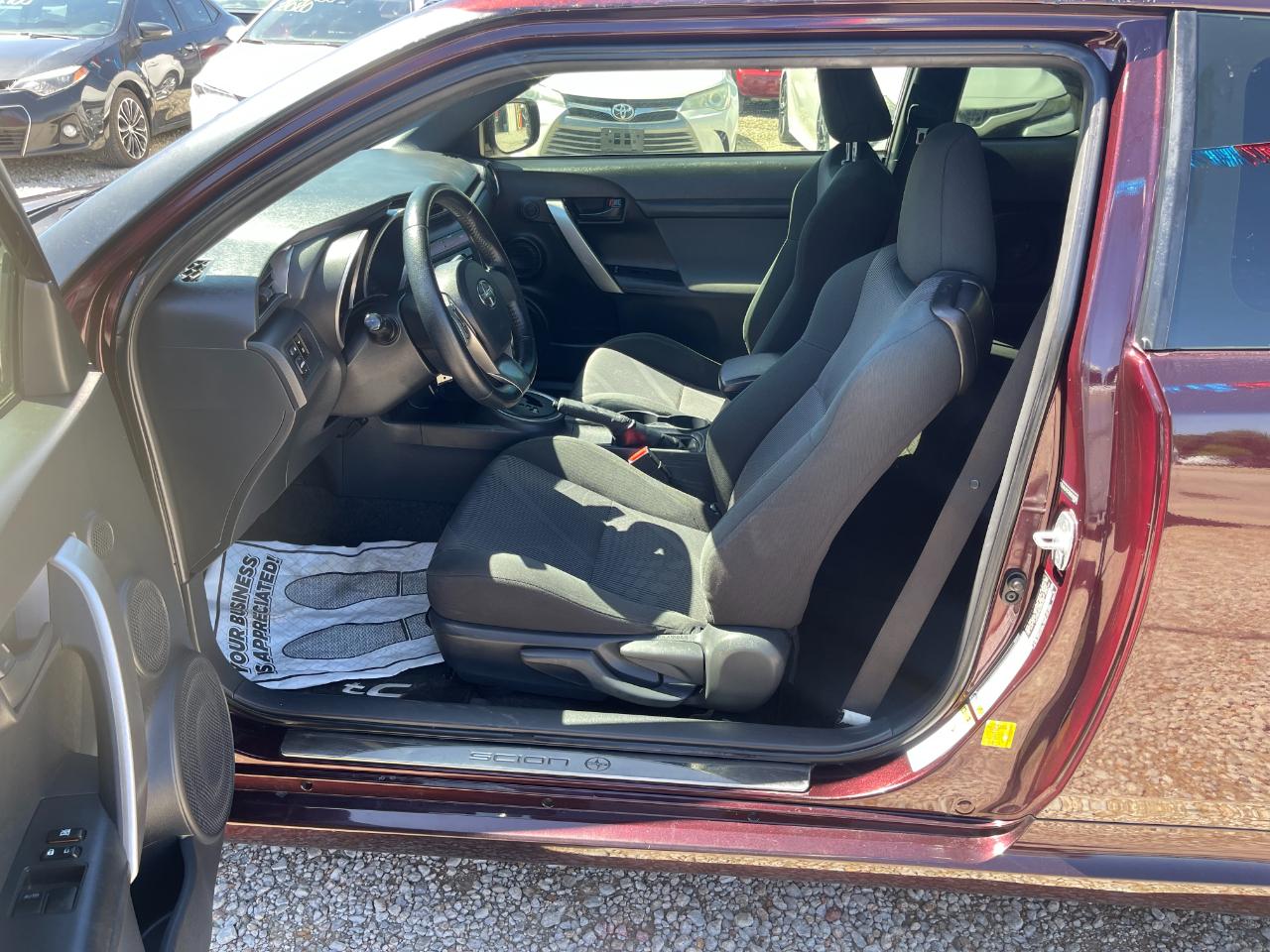 Scion tC Sports Coupe 6-Spd AT 2013