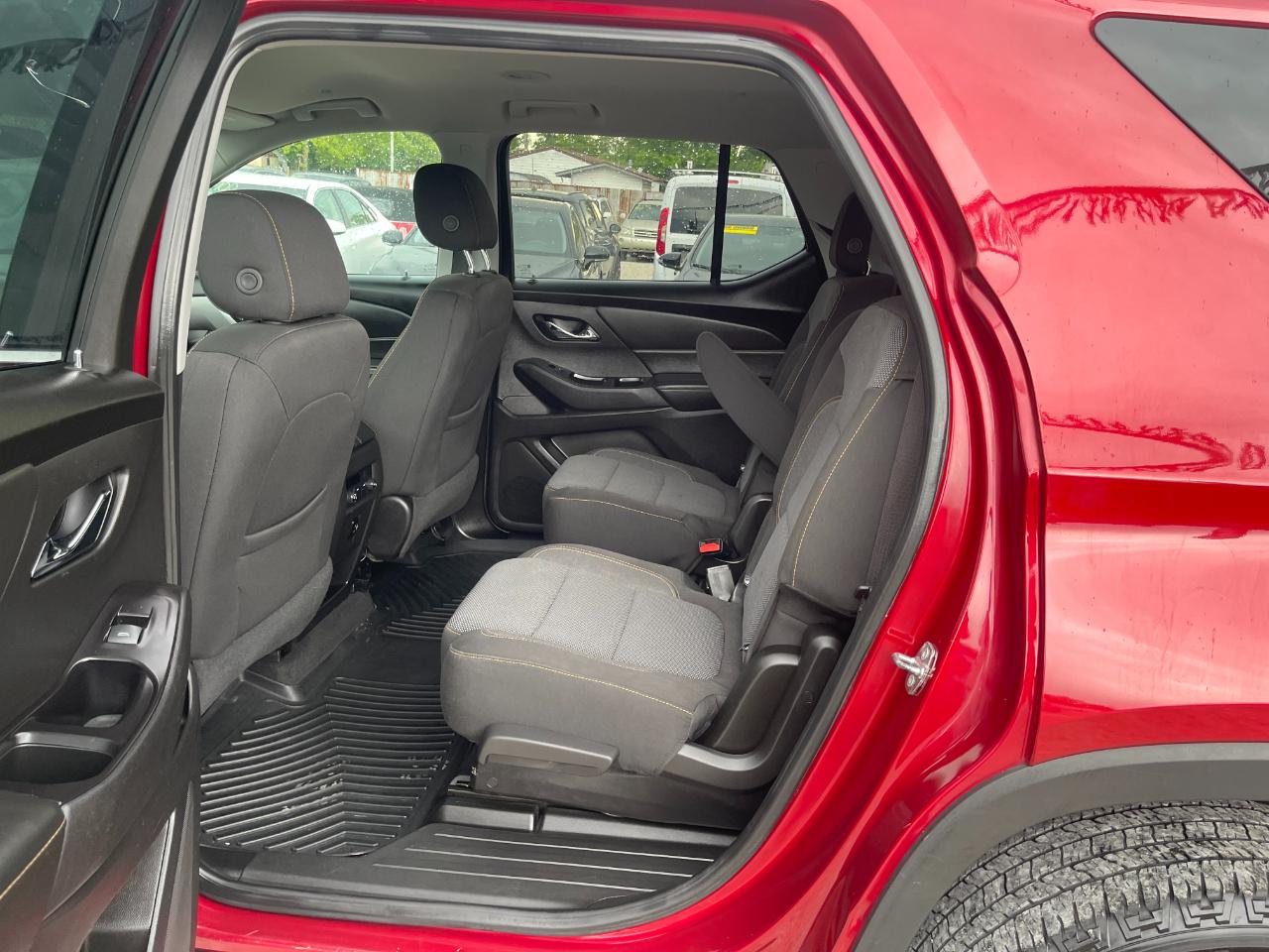 Chevrolet Traverse LT Cloth FWD 2018