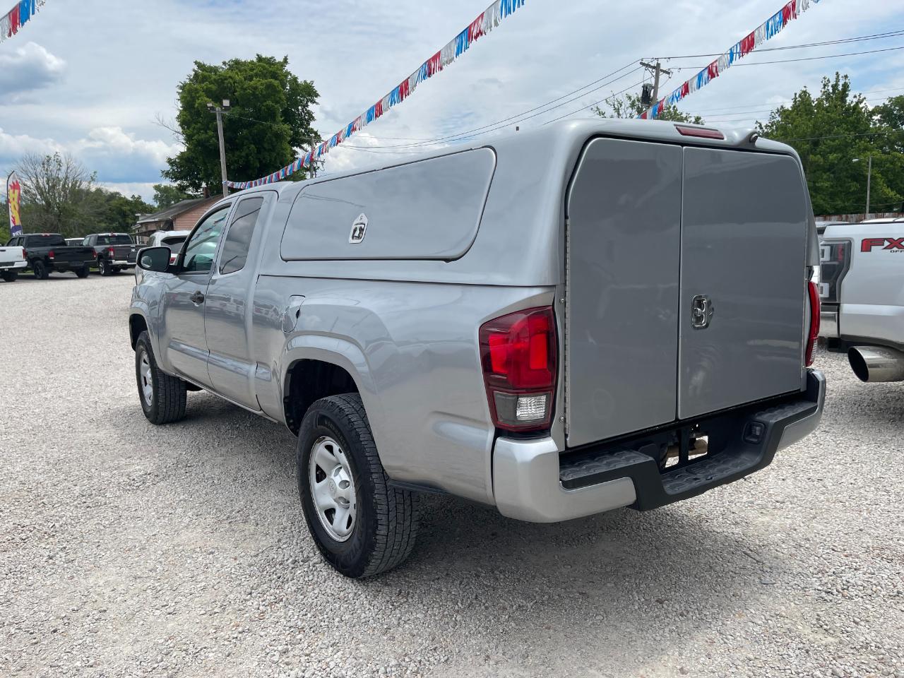Toyota Tacoma SR5 Access Cab I4 6AT 2WD 2019