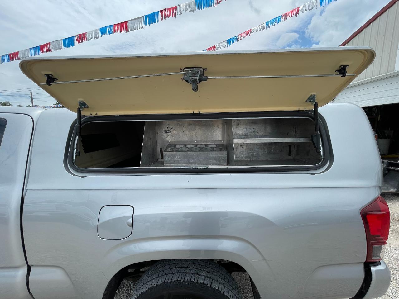 Toyota Tacoma SR5 Access Cab I4 6AT 2WD 2019
