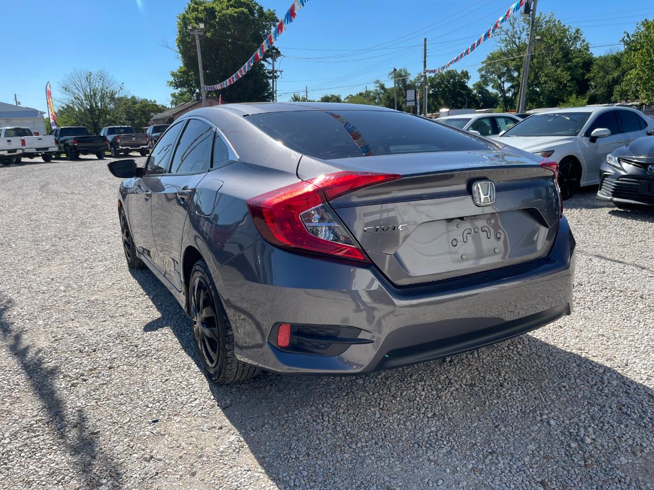 Honda Civic LX Sedan CVT 2017