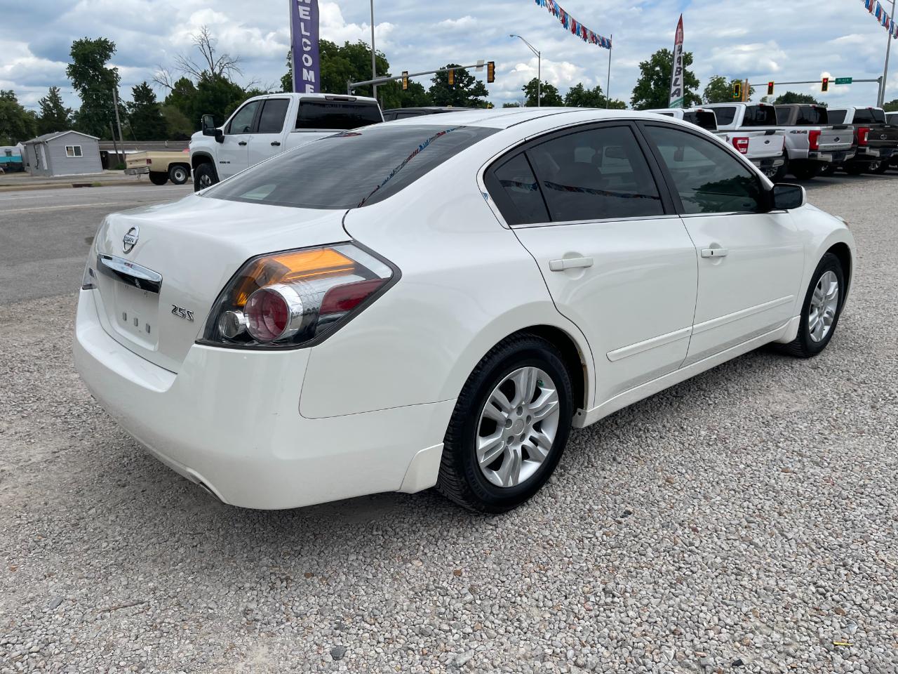 Nissan Altima 2.5 S 2011