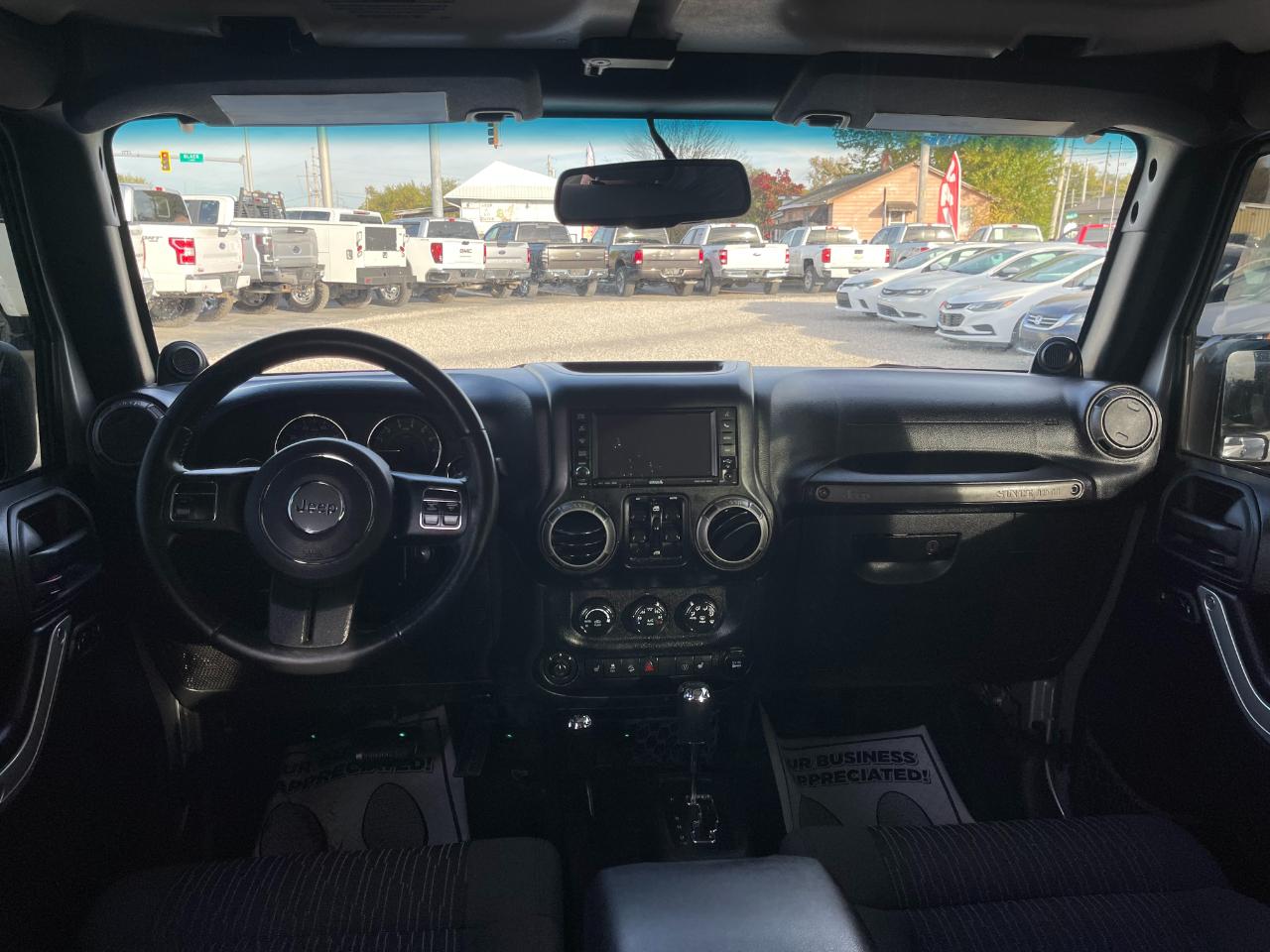Jeep Wrangler Unlimited Sahara 4WD 2014