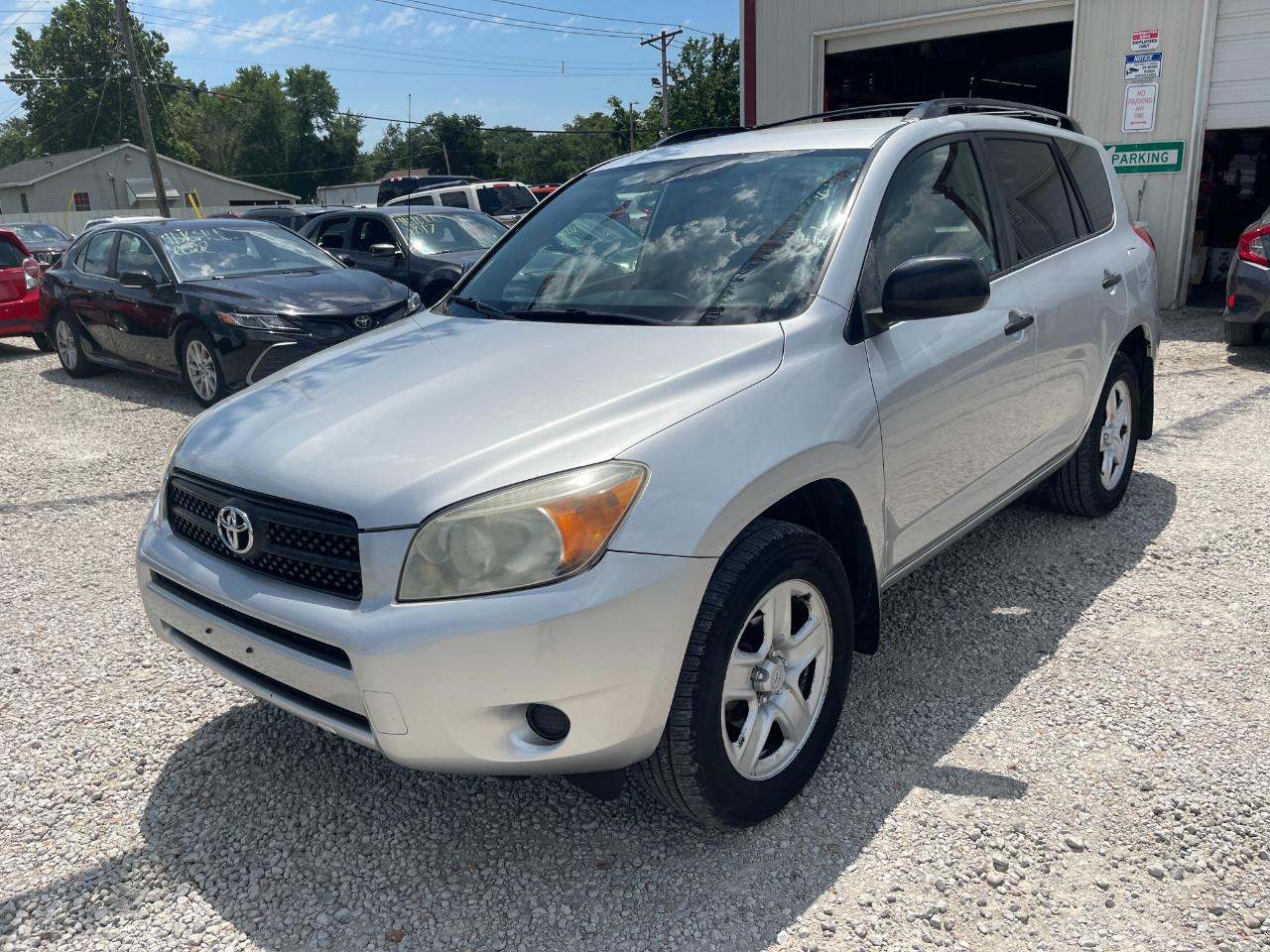 Toyota RAV4 Base I4 4WD 2008