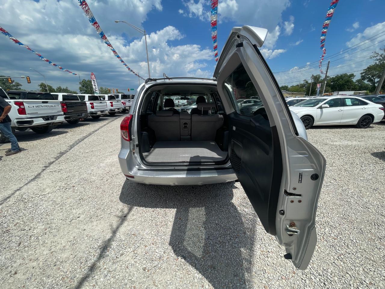 Toyota RAV4 Base I4 4WD 2008