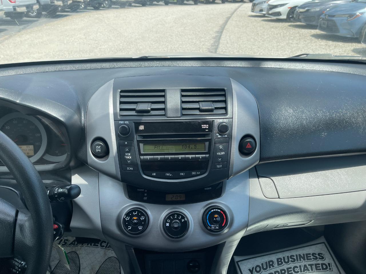 Toyota RAV4 Base I4 4WD 2008