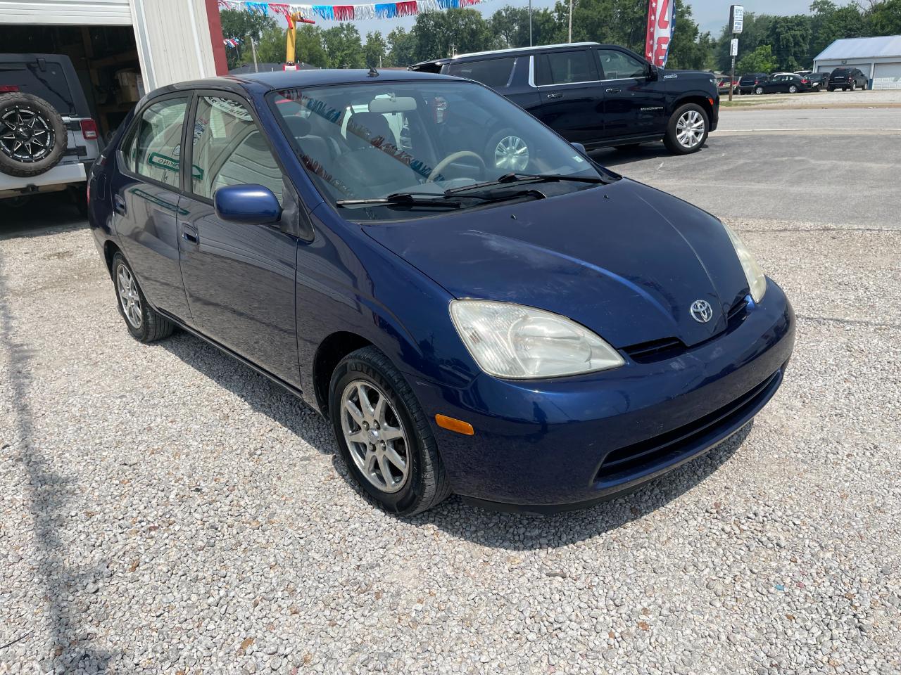 Toyota Prius 4-Door Sedan 2002