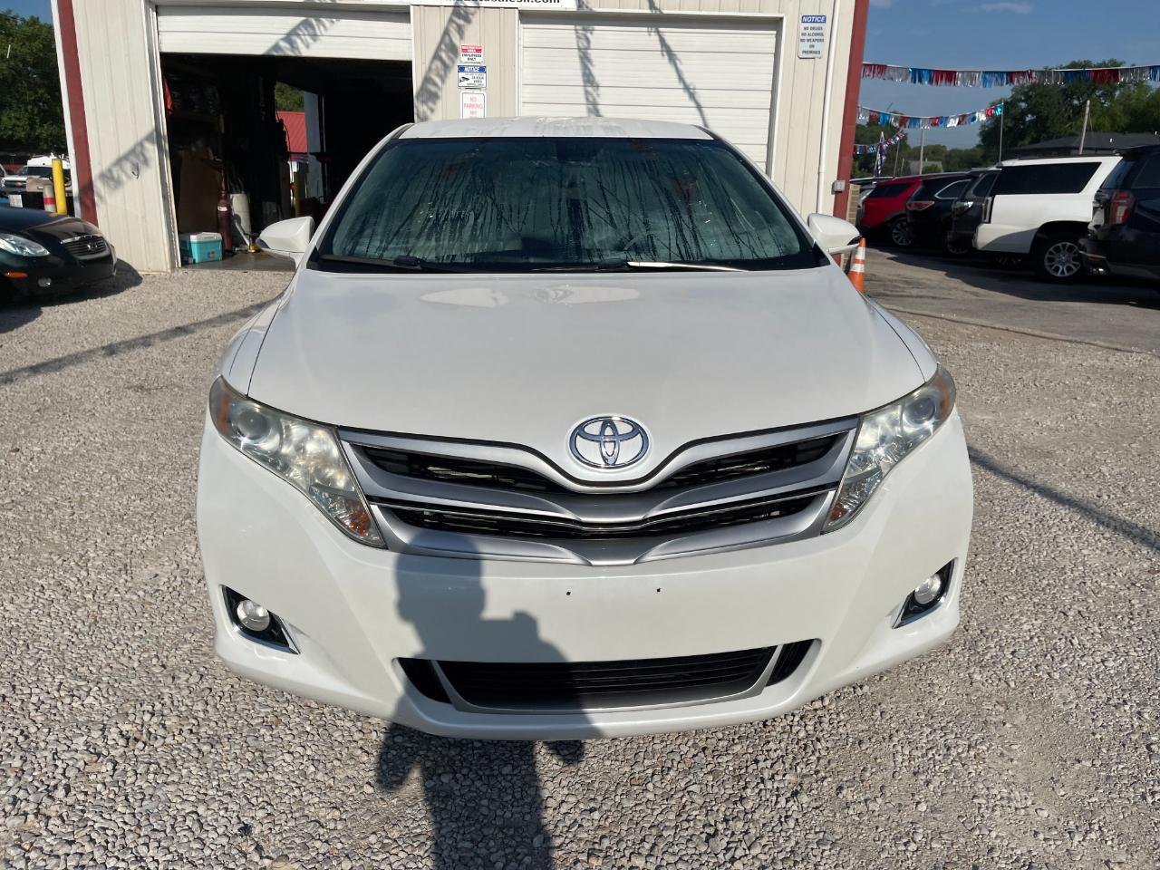 Toyota Venza LE I4 FWD 2013