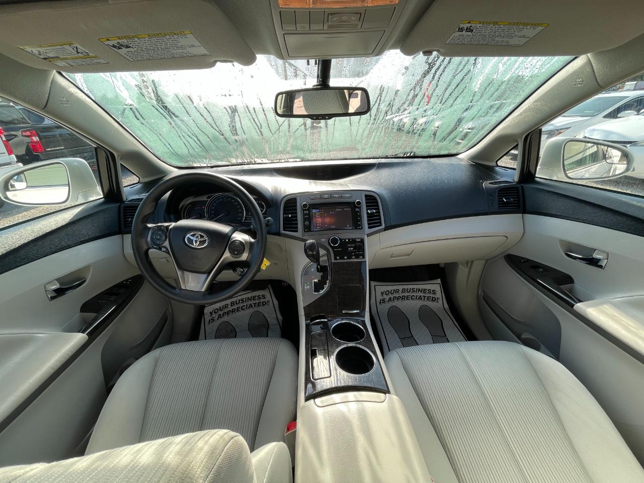Toyota Venza LE I4 FWD 2013