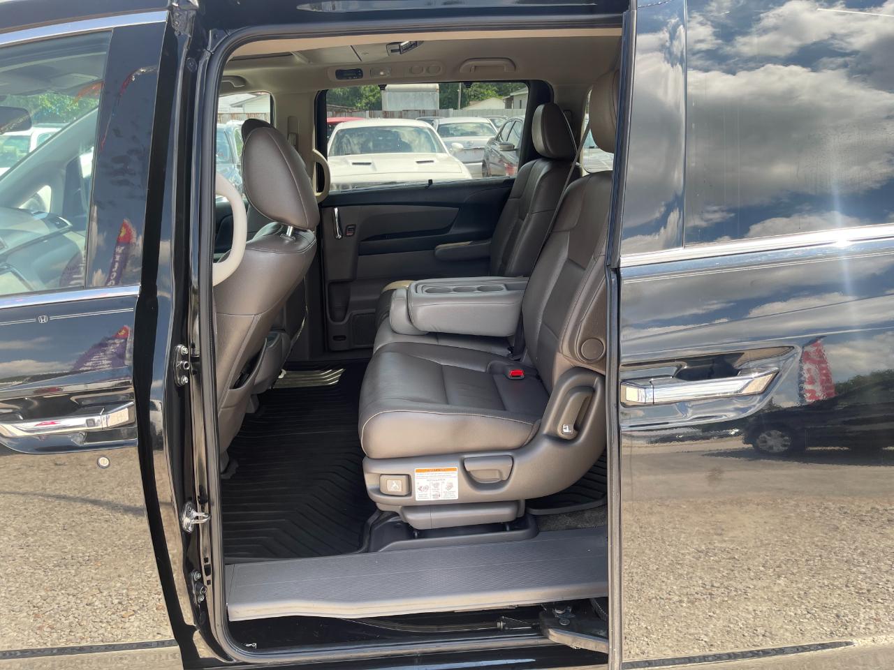 Honda Odyssey Touring 2015