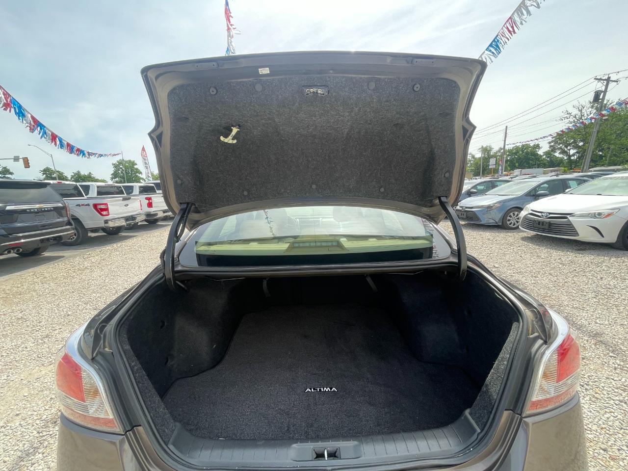 Nissan Altima 2.5 SV 2015