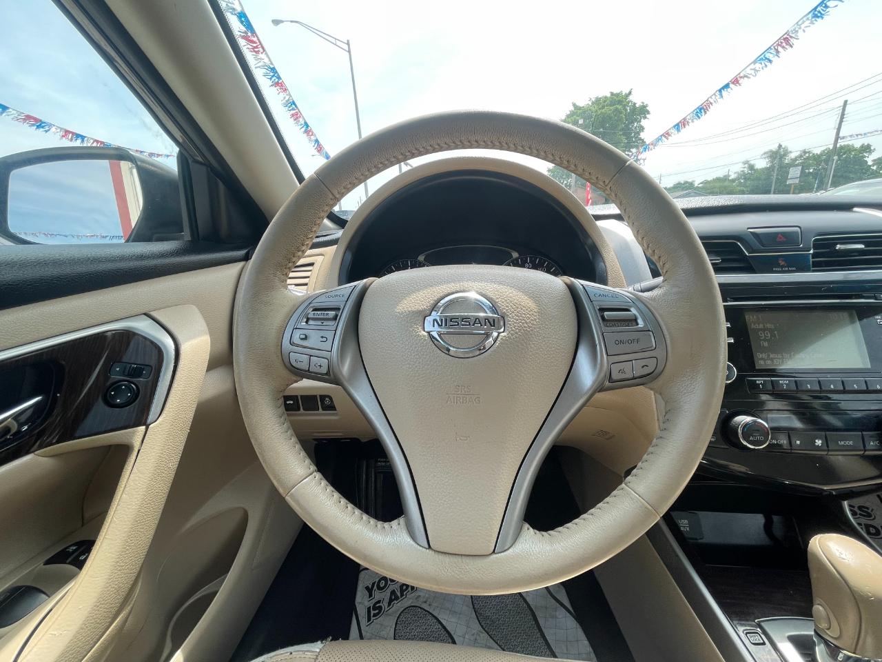 Nissan Altima 2.5 SV 2015