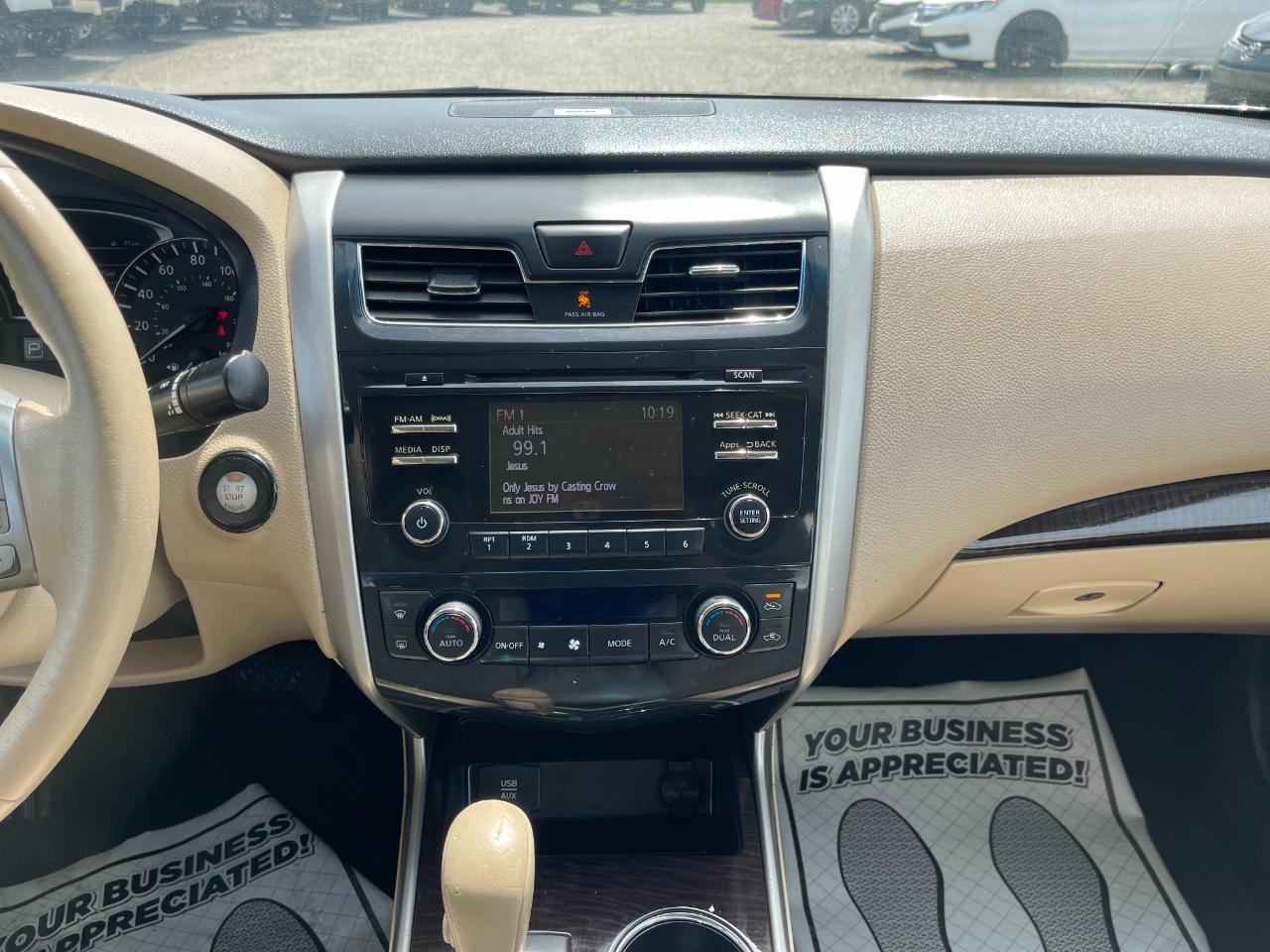 Nissan Altima 2.5 SV 2015