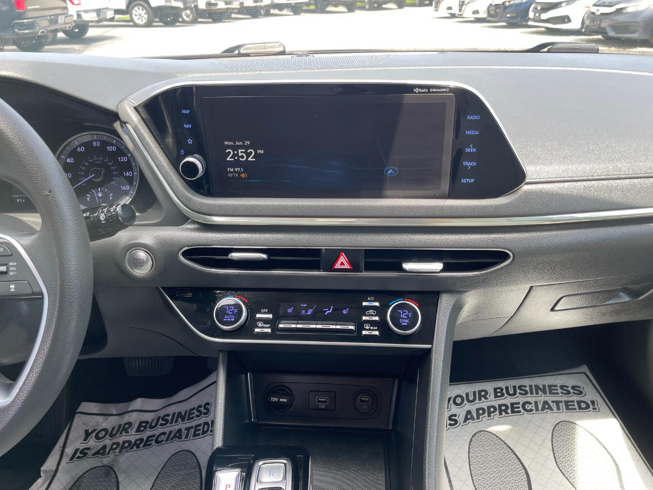 Hyundai Sonata SEL 2023