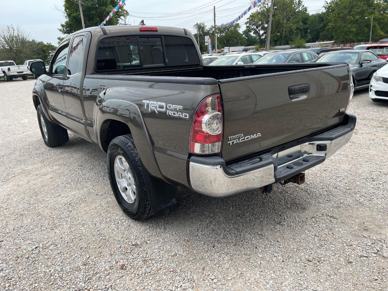Toyota Tacoma Access Cab V6 5AT 4WD 2015