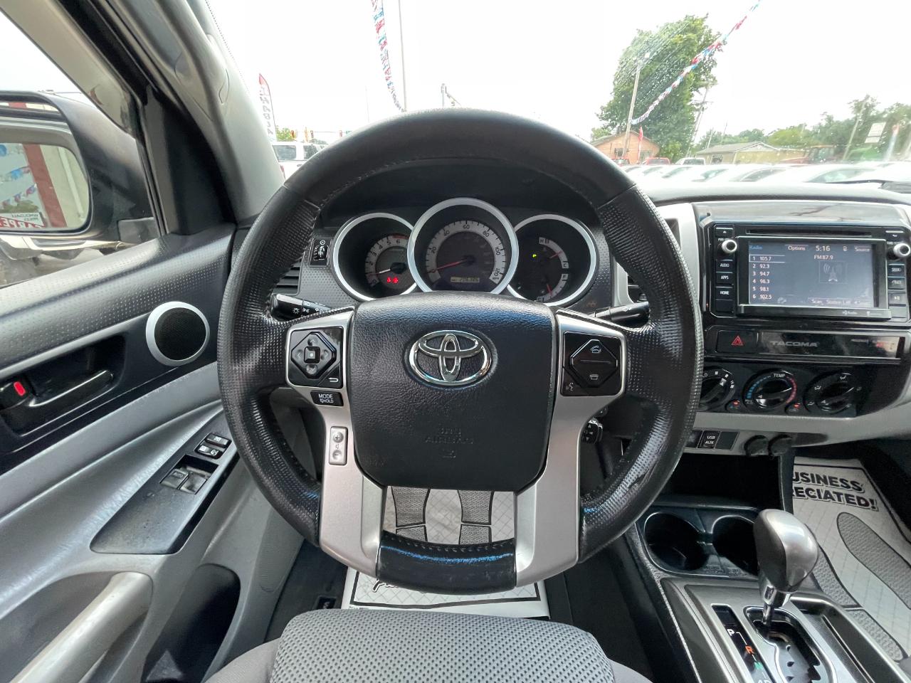 Toyota Tacoma Access Cab V6 5AT 4WD 2015