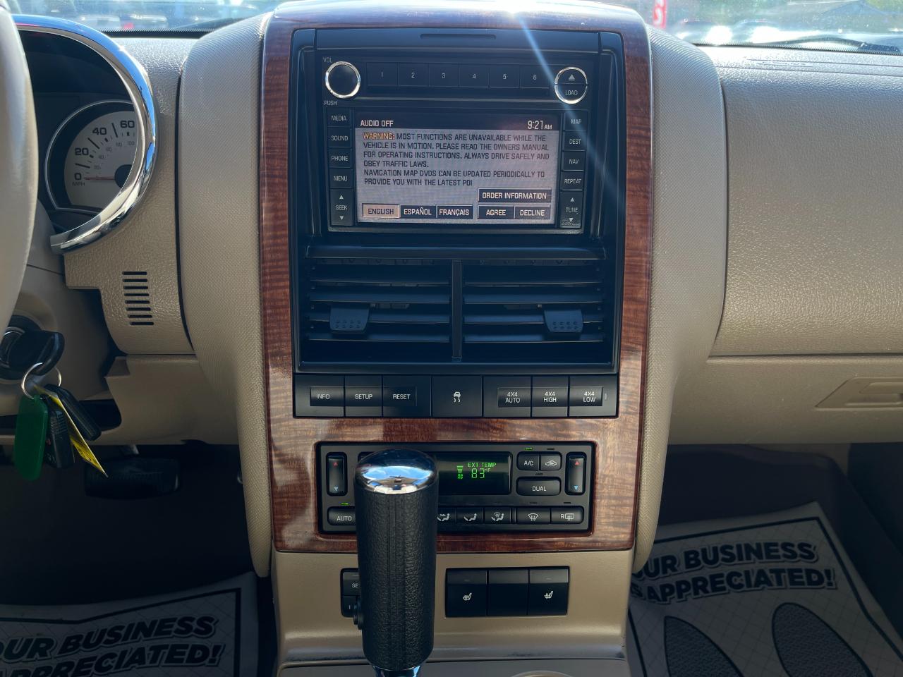 Ford Explorer Eddie Bauer 4.0L 4WD 2010