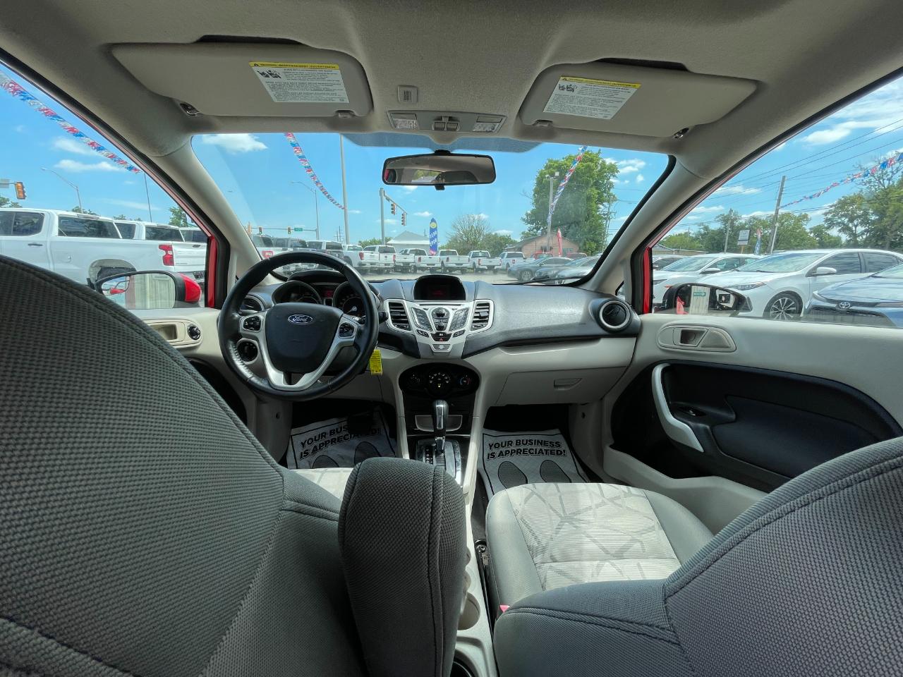 Ford Fiesta SE Hatchback 2013