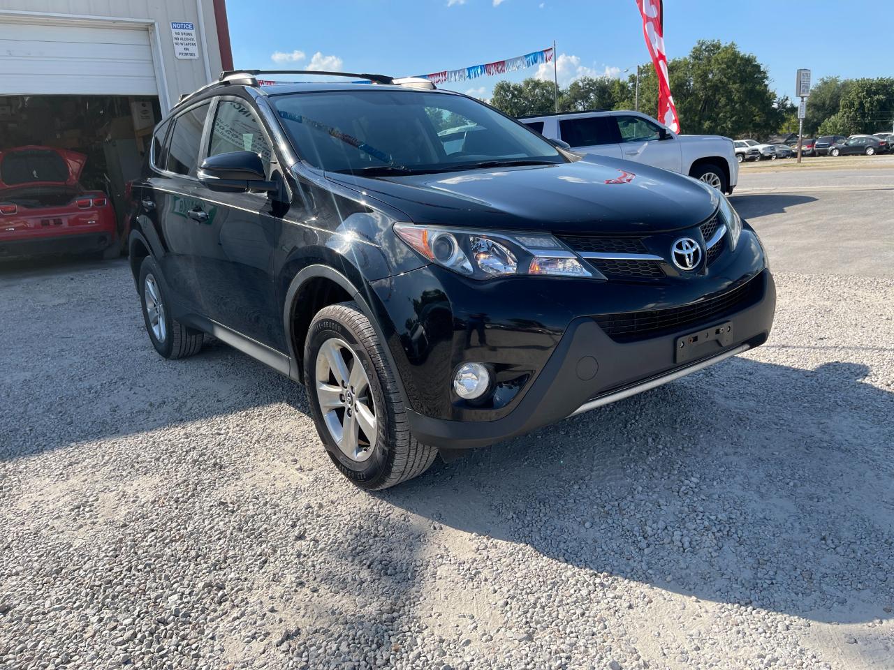 Toyota RAV4 XLE FWD 2015