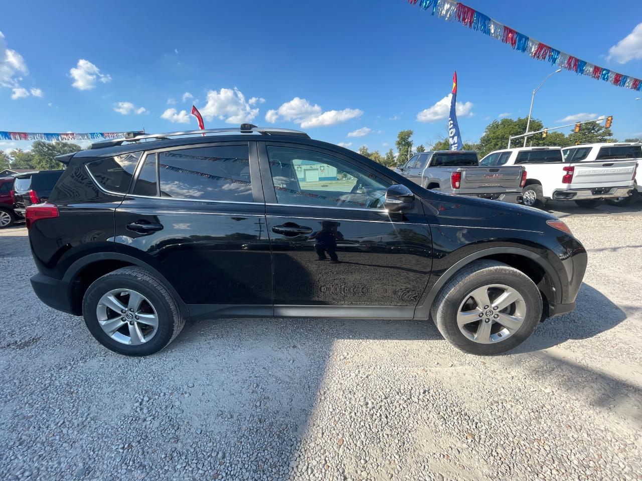 Toyota RAV4 XLE FWD 2015