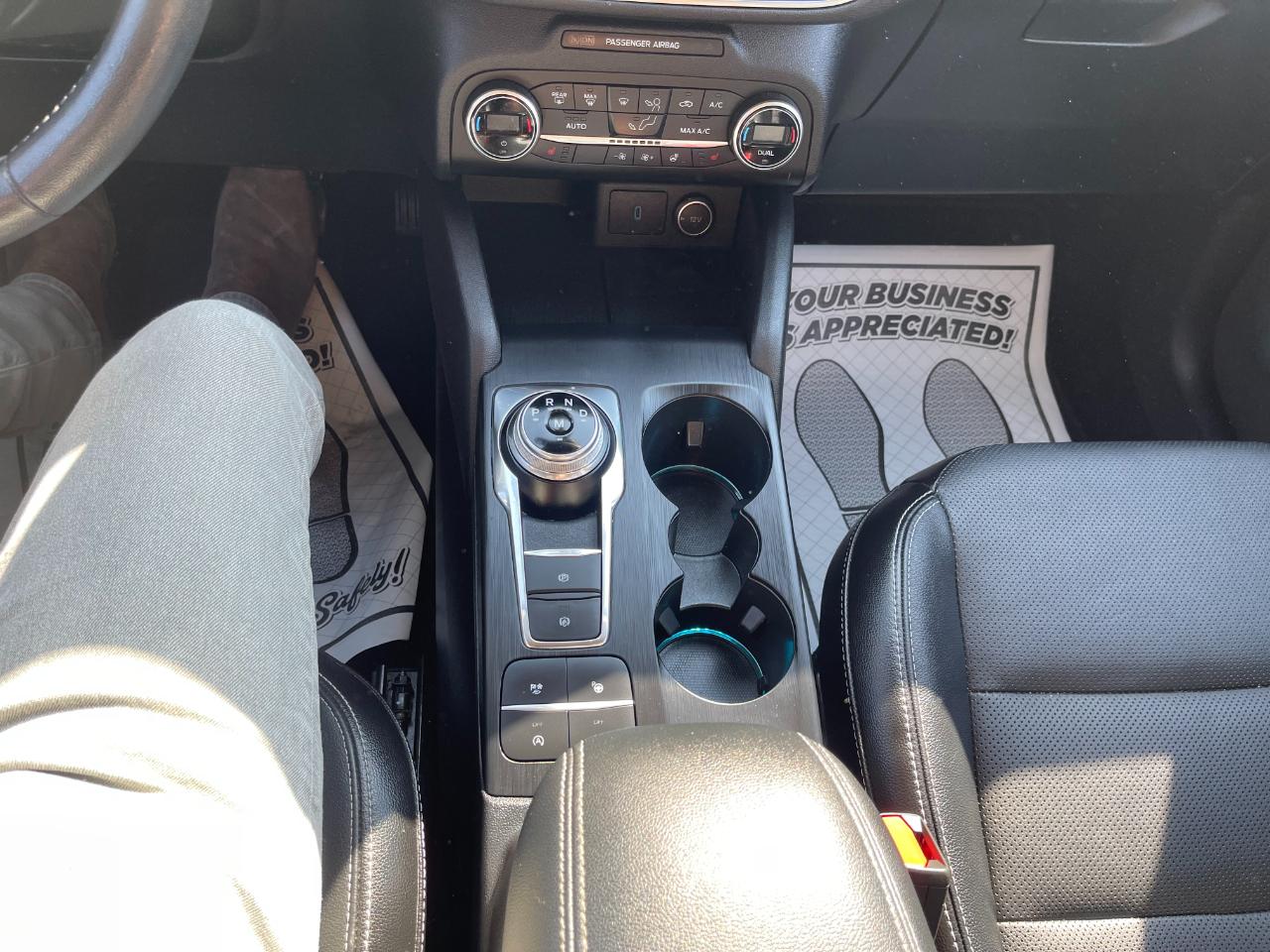 Ford Escape Titanium 4WD 2020
