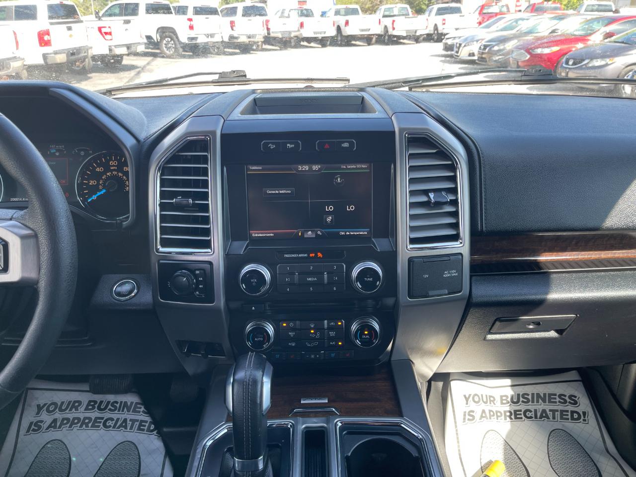 Ford F-150 Platinum SuperCrew 4WD 2015
